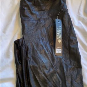 Black faux leather leggings